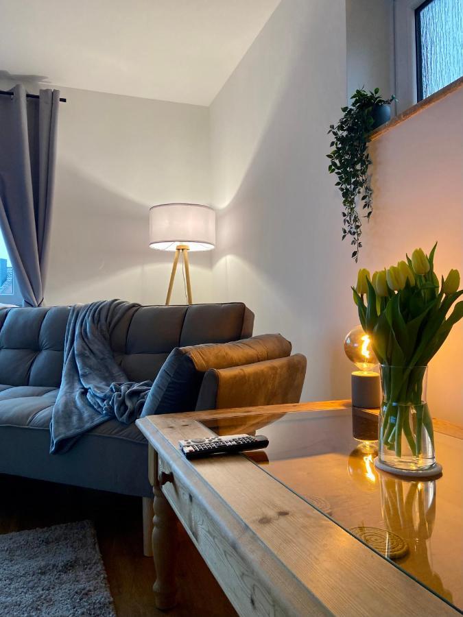 Traumhafte 115 Qm Ferienwohnung Am Steinhuder Meer, Ruhig, Komfortabel, Loggia, Parkplatz, Wifi ヴンストルフ エクステリア 写真