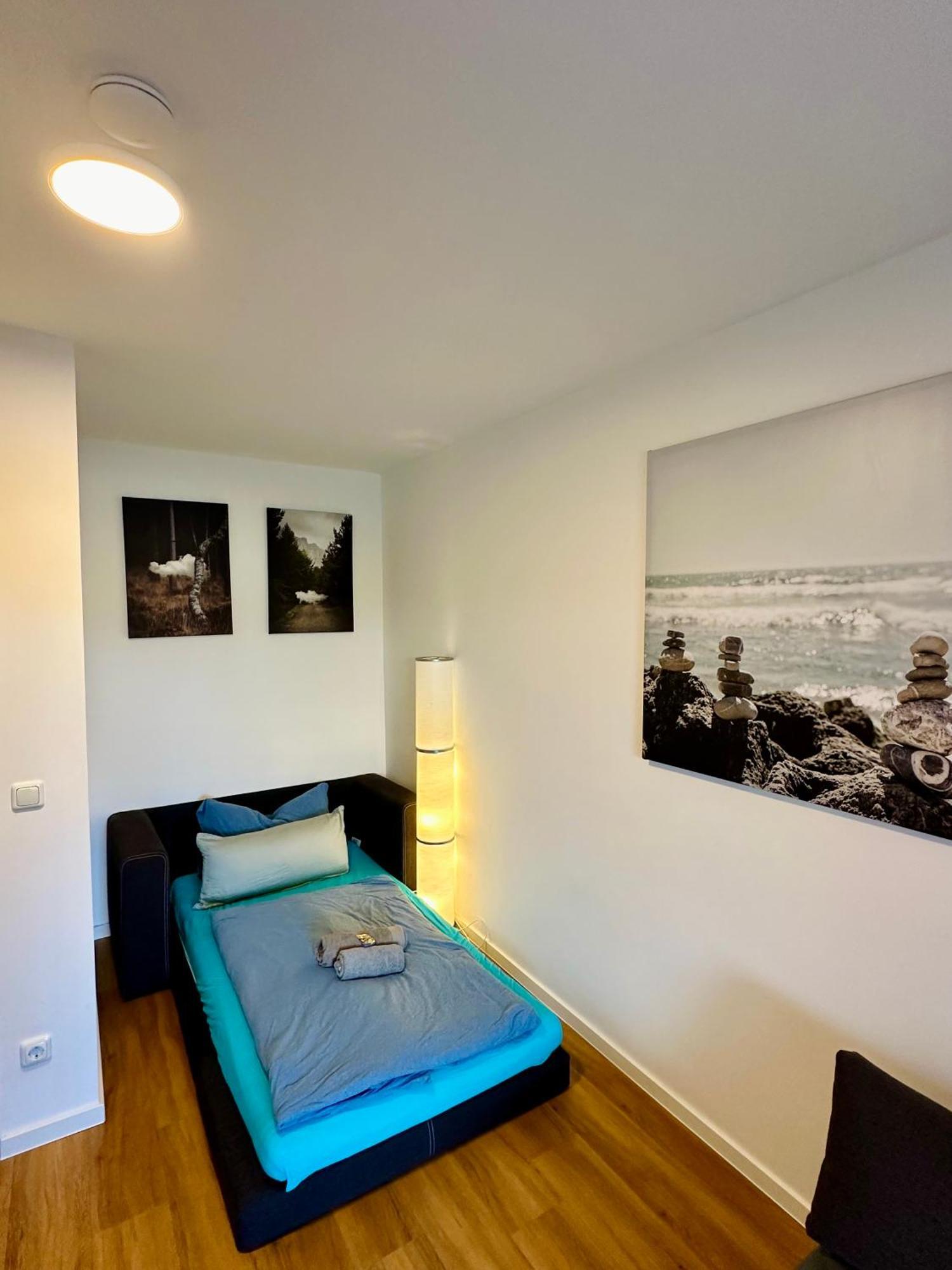Traumhafte 115 Qm Ferienwohnung Am Steinhuder Meer, Ruhig, Komfortabel, Loggia, Parkplatz, Wifi ヴンストルフ エクステリア 写真